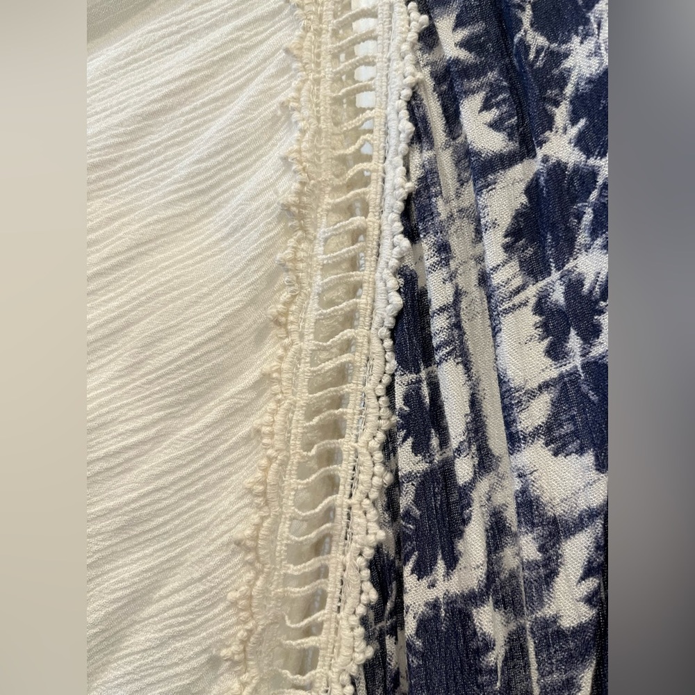 Ripcurl Shibori Kimono Coverup - Picture 2 of 5